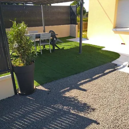 Apartman Gilles Diais *